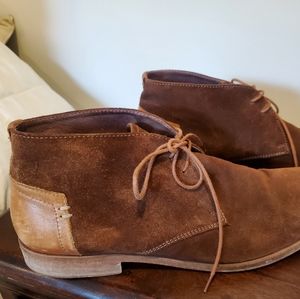 Johnson Murphy chuka desert shoe